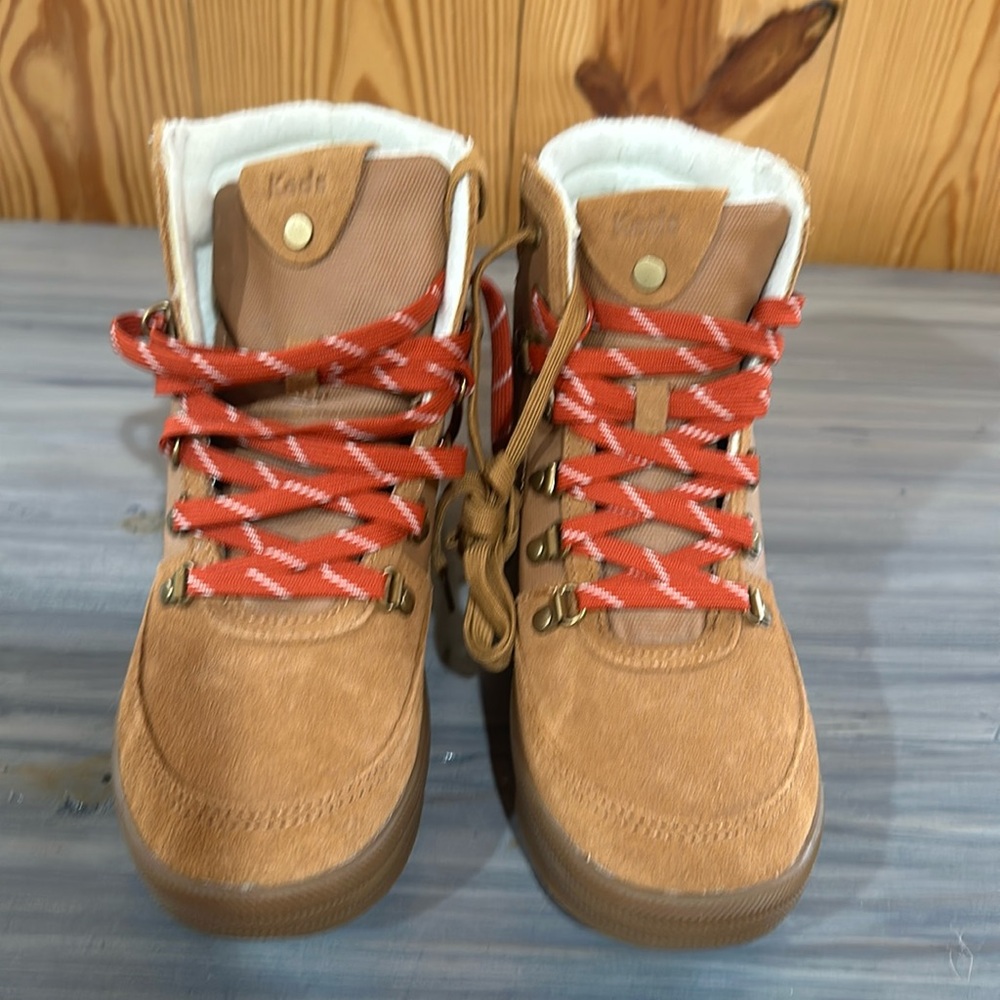 NWOT Keds Urban Boot size 9.